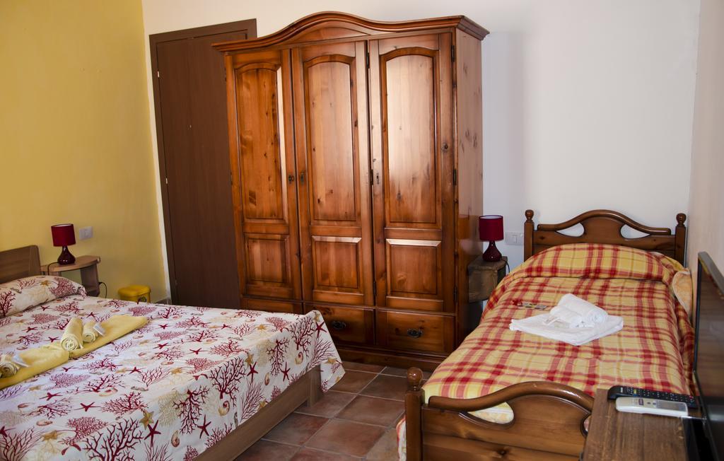 B&B Nonna Sini Castelsardo Luaran gambar
